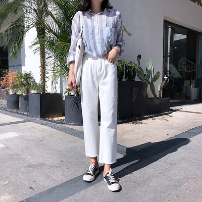 Pantaloni eleganti de dama in alb cu lungime de 9/10