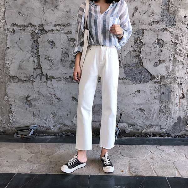 Pantaloni eleganti de dama in alb cu lungime de 9/10