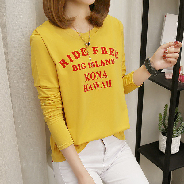 Bluza de dama in mai multe modele cu inscriptie, imprimeu si model uni