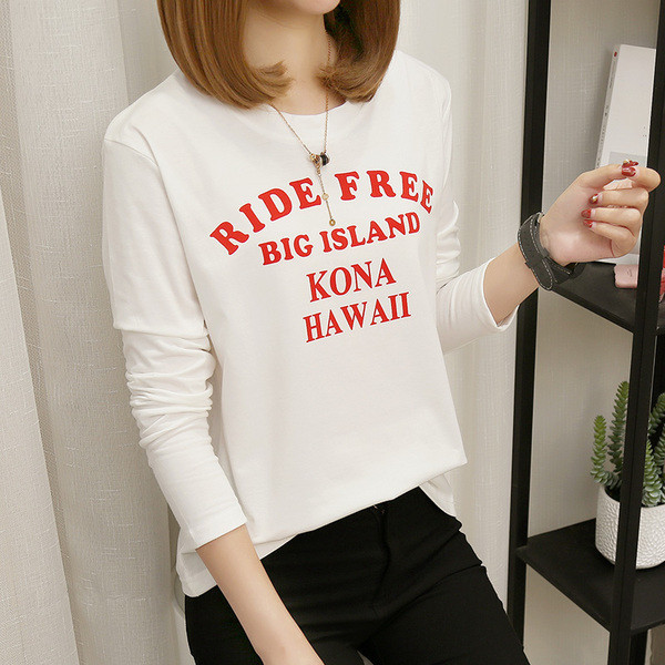 Bluza de dama in mai multe modele cu inscriptie, imprimeu si model uni