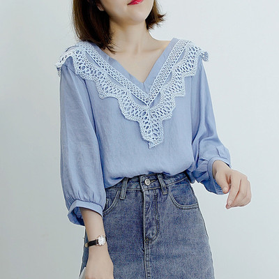 Cămașă elegantă de damă cu dantelă și decolteu în V și spate - două culori