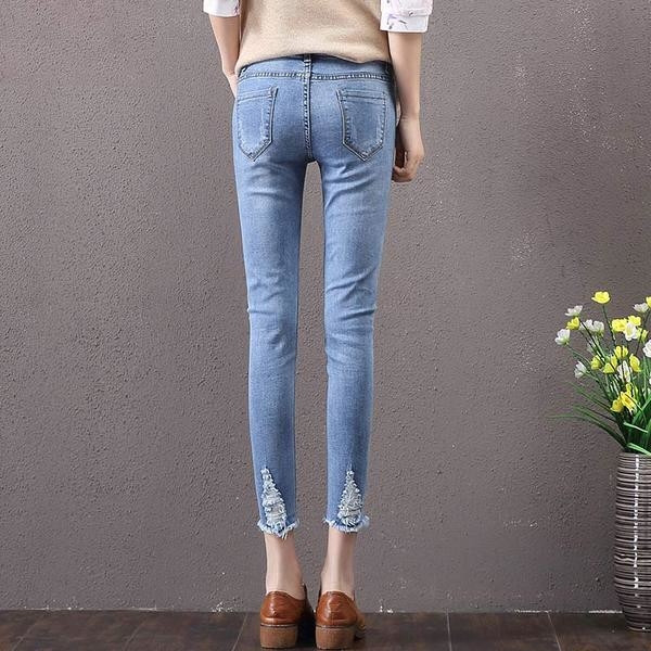 Дамски дънки в няколко цвята - Slim модел