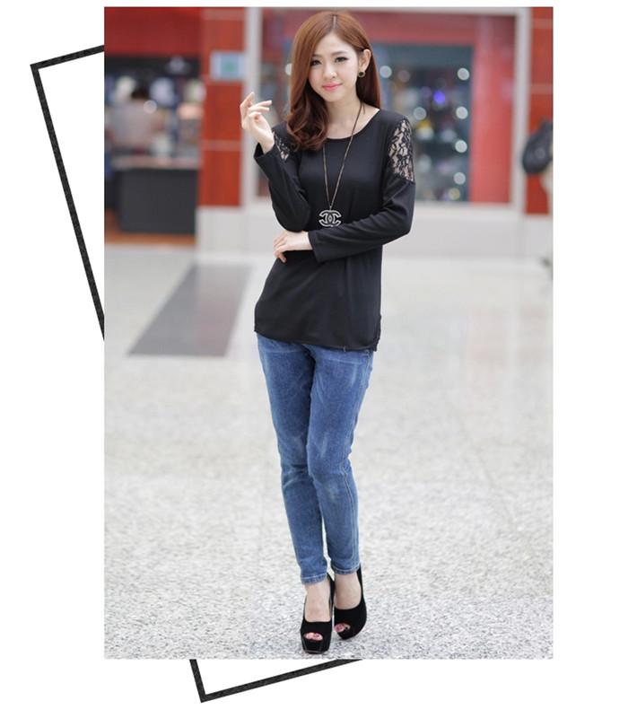 Γυναικεία  κομψή μπλούζα με μανίκια δαντέλα σε δύο χρώματα