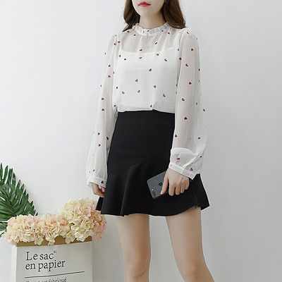 Cămașă transparentă de damă cu inimioare - două culori