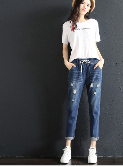 Γυναικεία τζιν με ελαστική μέση σε δύο χρώματα