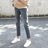 Дамски дънки в няколко цвята - прав модел