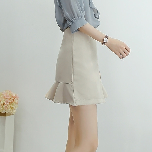 Κομψή γυναικεία φούστα σε δύο χρώματα