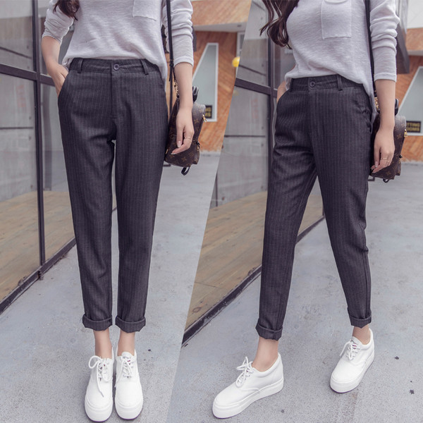 Stílusos női nadrág szürke és fekete színben