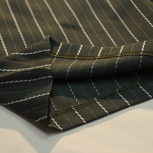 Salopeta de dama eleganta in doua culori