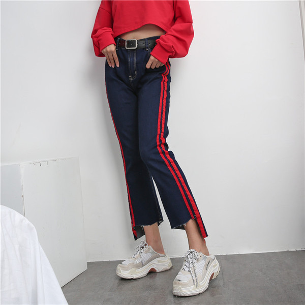 Blugi moderni de dama in albastru cu margini rosii