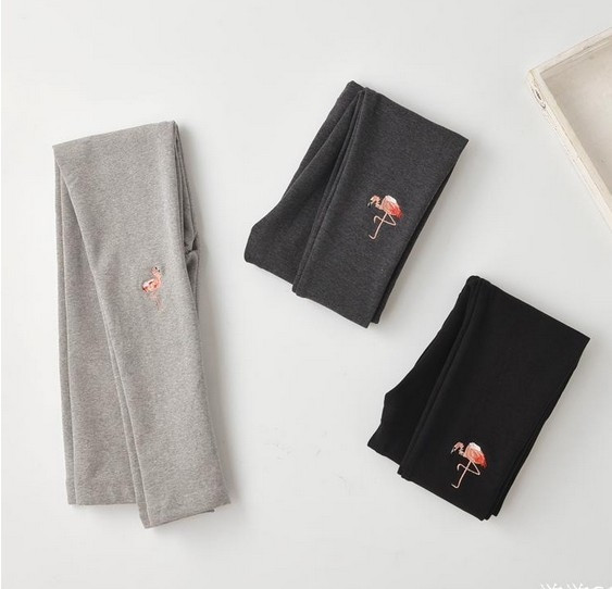 Jambiere dama in trei culori cu broderie