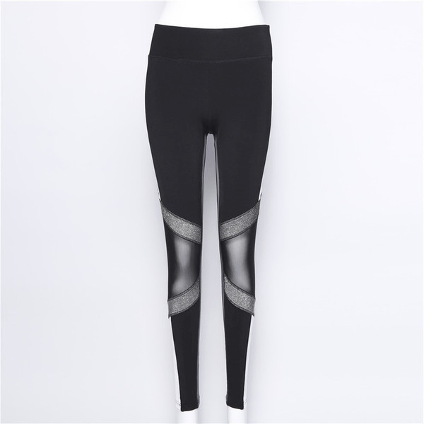 Jambiere sport de damă în negru cu inscripție și elemente transparente