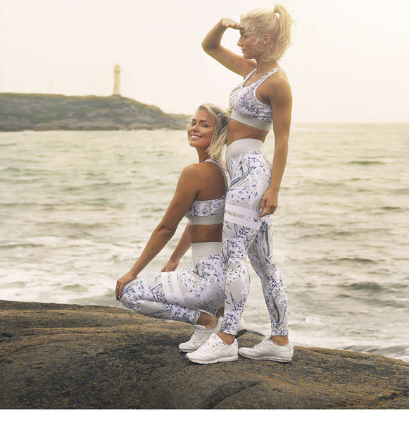 Echipa sportiva feminina cu imprimeu floral - doua culori