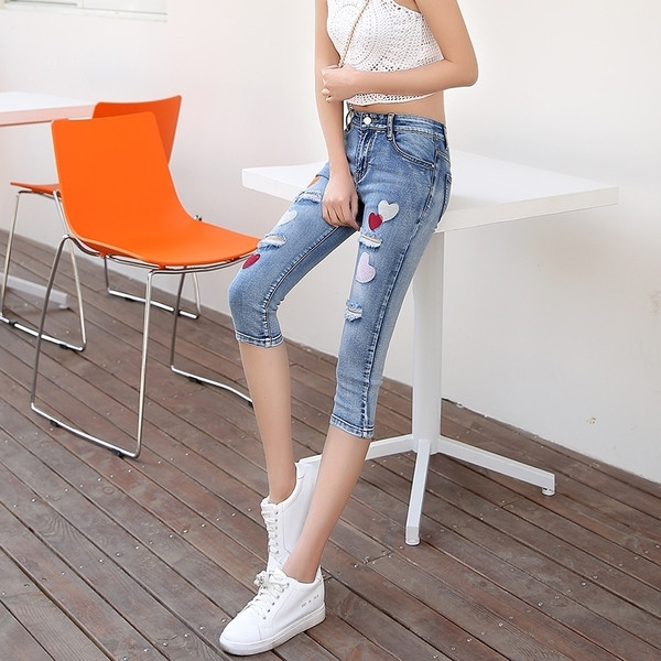 Дамски дънки с апликация - дължина 7/8