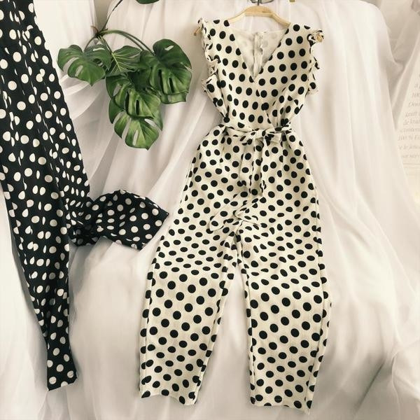 Γυναικεία ολόσωμη φόρμα  πουά σε λευκό και κόκκινο χρώμα