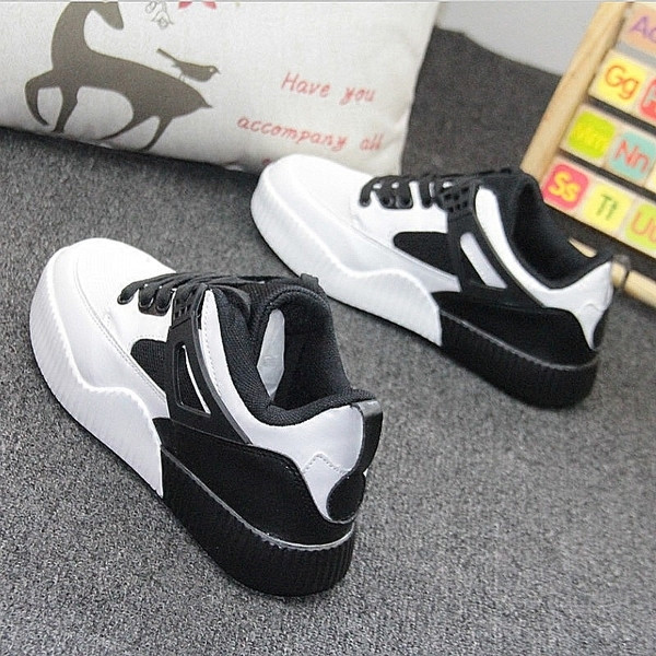 Κομψά και Μοντέρνα γυναικεία αθλητικά παπούτσια  με δεσμούς σε διάφορα χρώματα