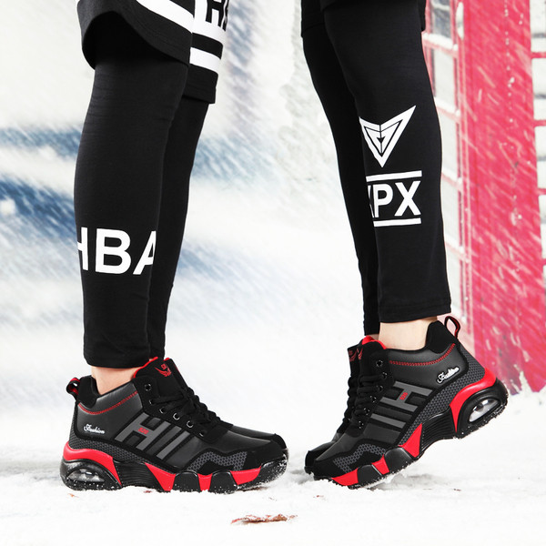 Мъжки маратонки с подплата в три цвята