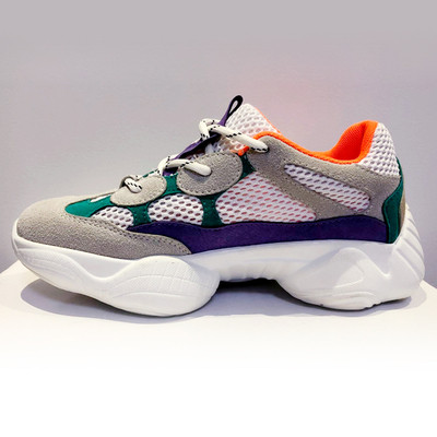 Спортно-ежедневни дамски маратонки с  елемент-велур и груба подметка 