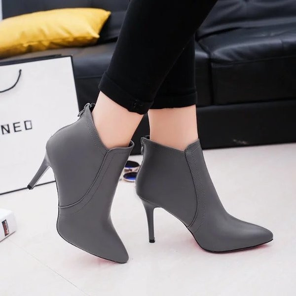 Дамски боти с тънък ток в черен, червен и сив цвят