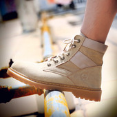 Мъжки спортно-ежедневни боти в няколко цвята