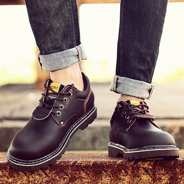 Férfi alkalmi cipő durva talppal