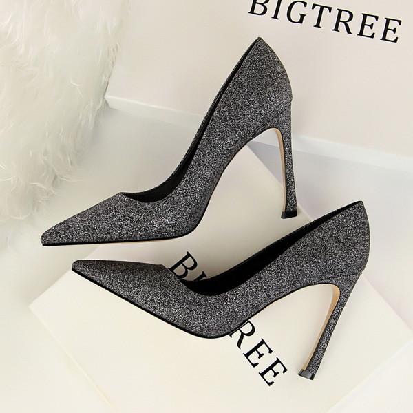 Pantofi eleganti de dama cu toc in mai multe culori