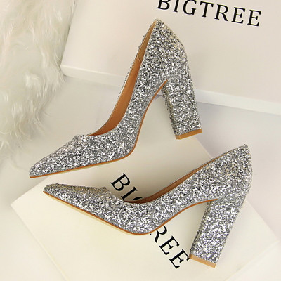 Дамски лъскави обувки с висок ток в няколко цвята