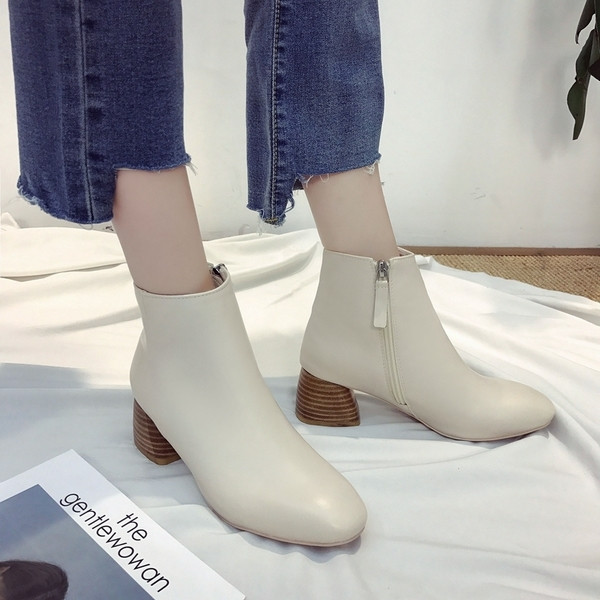 Дамски боти от еко кожа с нисък ток в три цвята