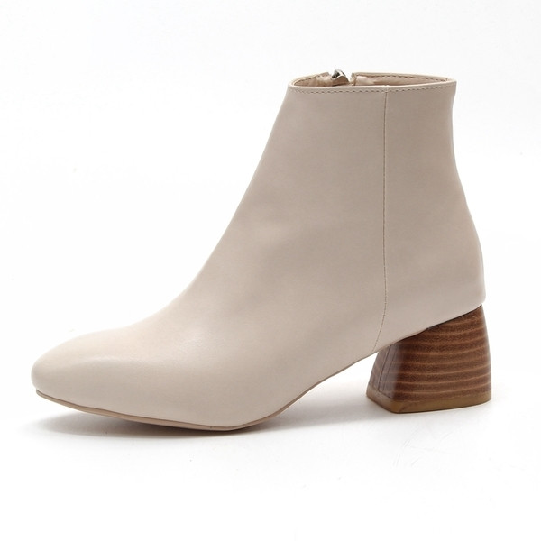 Дамски боти от еко кожа с нисък ток в три цвята