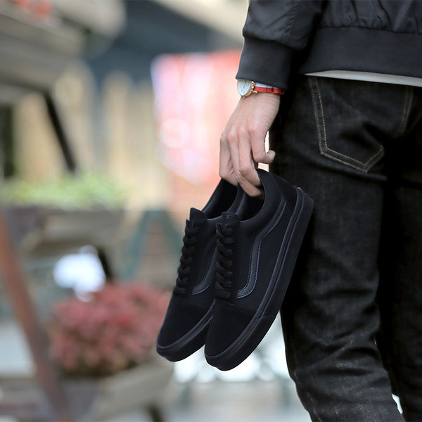 Мъжки ниски спортни кецове