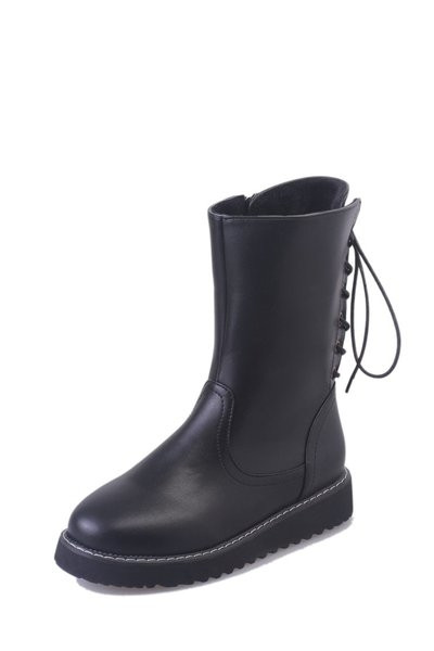 Дамски ежедневни ботуши в черен цвят с връзки