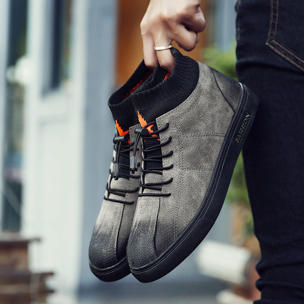 Мъжки спортни кецове с еластични връзки в два цвята