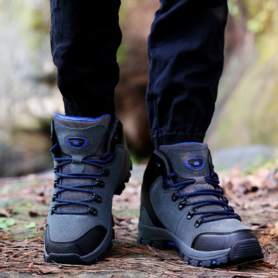 Дамски и мъжки спортно-ежедневни маратонки в два модела