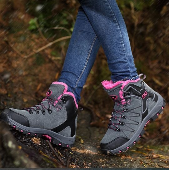 Дамски и мъжки спортно-ежедневни маратонки в два модела