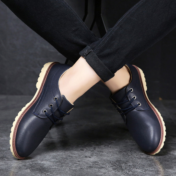 Мъжки официални обувки в 2 цвята