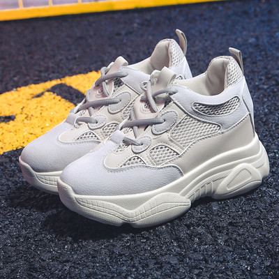 Κομψά γυναικεία πάνινα παπούτσιααπό  σουέντ