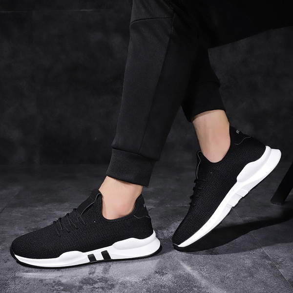 Мъжки маратонки за спорт много леки и удобни в три цвята