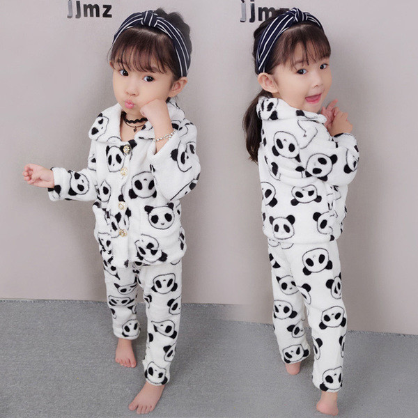 Pijamale copii pentru fetita cu aplicatii in alb si roz