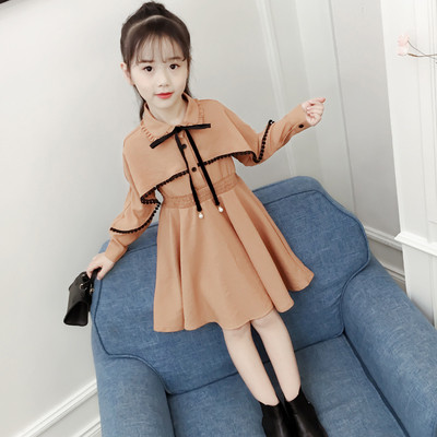 Model modern de croi rochie pentru copii in doua culori