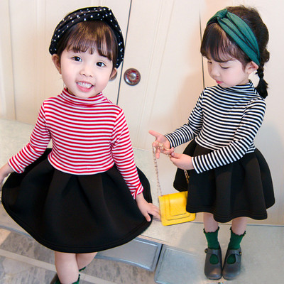 Модерна детска раирана  рокля с дълъг ръкав в два цвята 