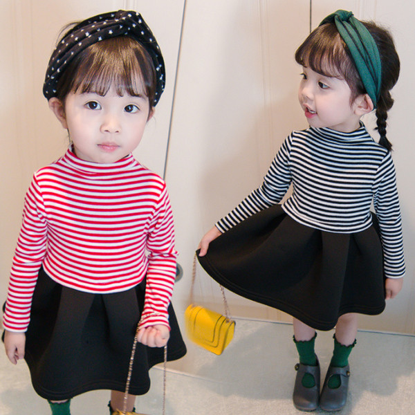 Rochie moderna pentru copii in dungi cu maneci lungi in doua culori