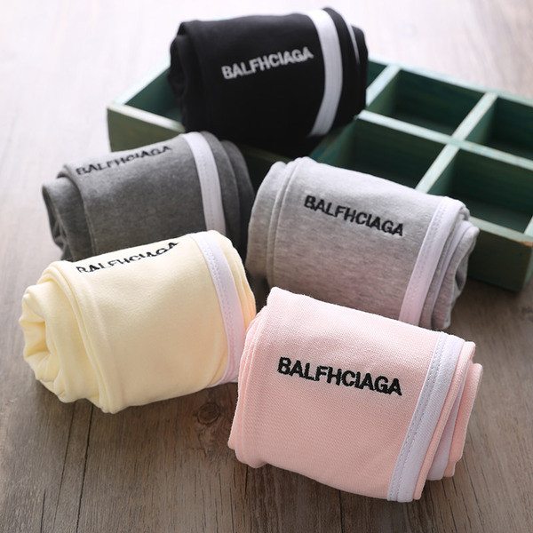 Gyermek leggings többféle színben, hímzett felirattal