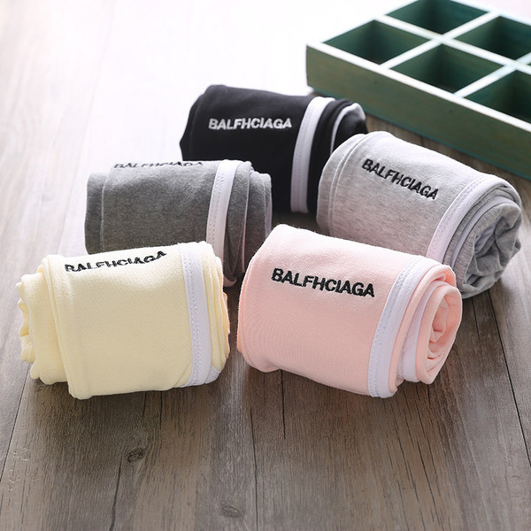 Gyermek leggings többféle színben, hímzett felirattal