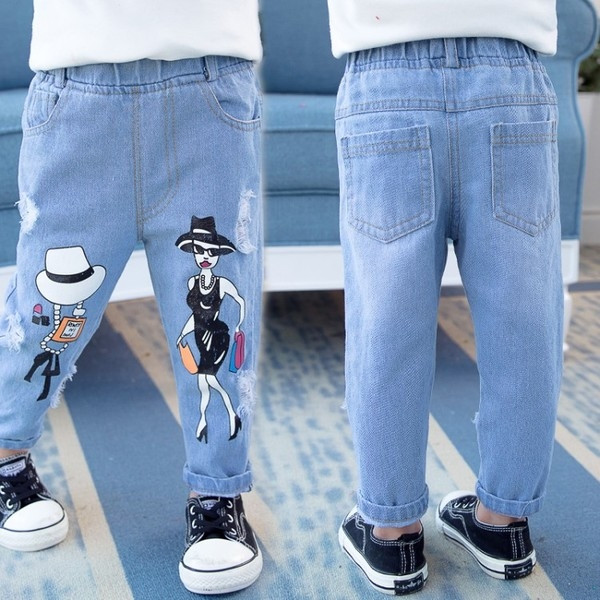 Blugi moderni pentru copii pentru o fata cu aplicatie