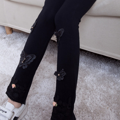 Gyermek modern ék, több színben hímzéssel és 3D elemmel