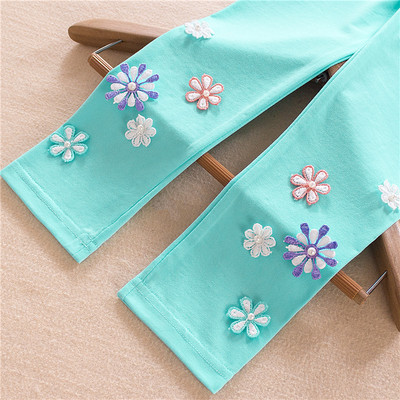 Gyermek modern ék, több színben hímzéssel és 3D elemmel