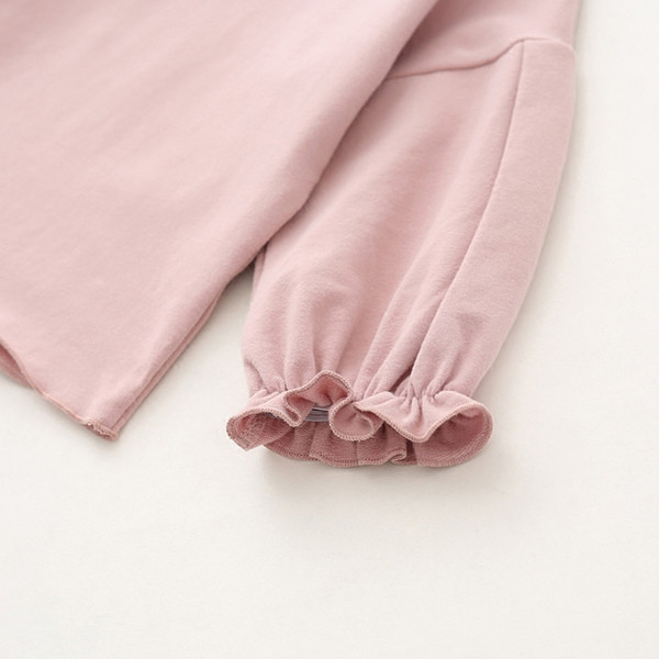 Bluză nouă modernă cu mâneci lungi pentru o fată