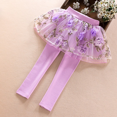 Fusta-pantaloni copii in mai multe culori cu dantela si decor floral