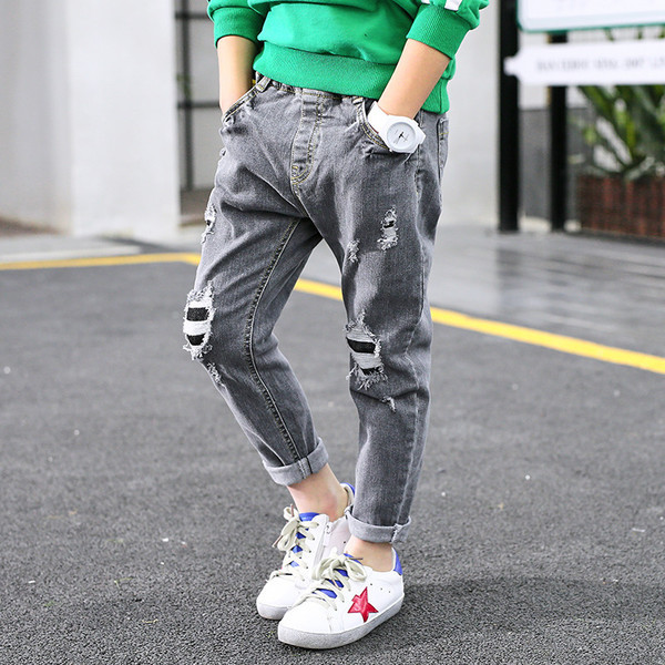 Παιδικά τζιν για αγόρια σε δύο χρώματα