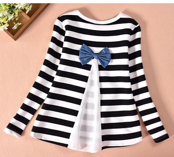 Bluza pentru copii pentru o fata cu panglica